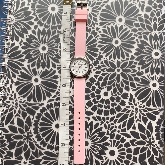 SCRUB PETITE WATCH FOR MEDICAL PROFESSIONAL - Picture 3 of 5